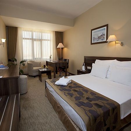 Dedeman Diyarbakir Hotel Exterior foto